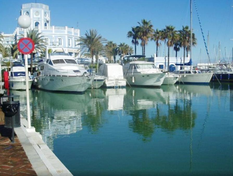Appartement Casa Del Faro à Estepona Extérieur photo